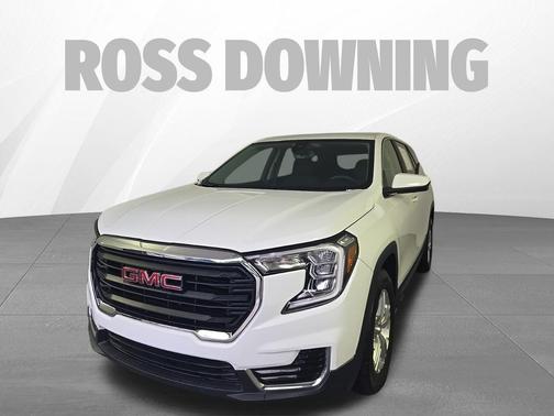 Summit White 2024 GMC Terrain SLE