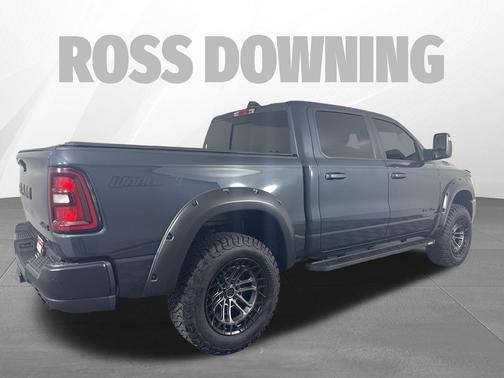 2025 RAM 1500 Warlock Crew Cab 4x4 5'7' Box