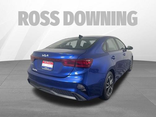 Deep Sea Blue 2024 Kia Forte LXS