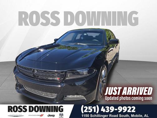 Pitch Black Clearcoat 2023 Dodge Charger SXT