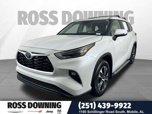 2024 Toyota Highlander XLE