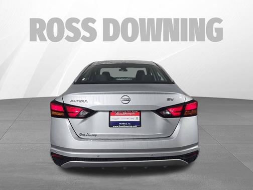 Brilliant Silver Metallic 2024 Nissan Altima 2.5 SV