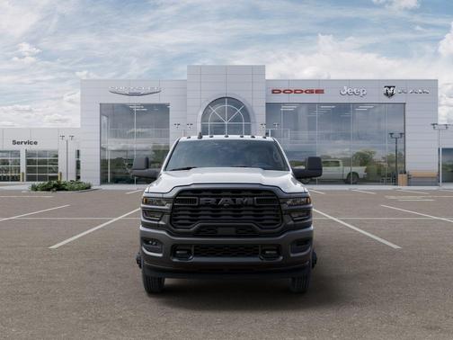 2026 RAM 3500 Tradesman Crew Cab 4x4 8' Box