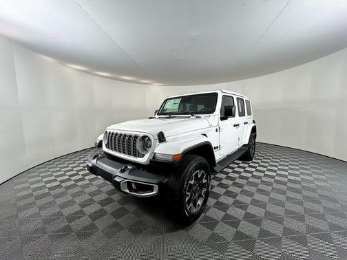 2026 Jeep Wrangler 4-Door Sahara 4x4