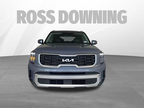 Everlasting Silver 2025 Kia Telluride S