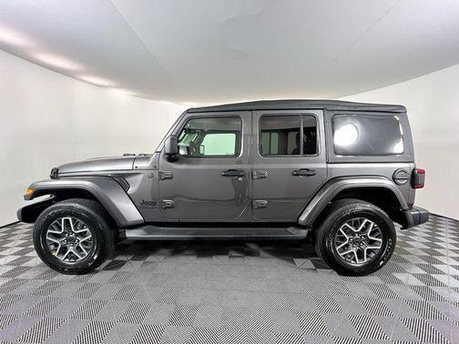 2026 Jeep Wrangler 4-Door Sahara 4x4