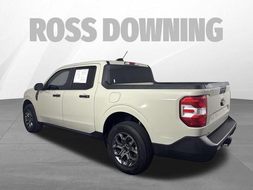 Desert Sand 2025 Ford Maverick XLT
