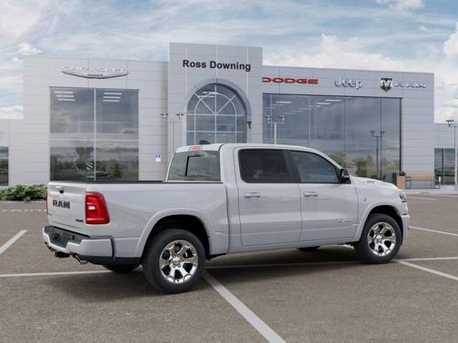 Bright White Clearcoat 2026 RAM 1500 Big Horn/Lone Star