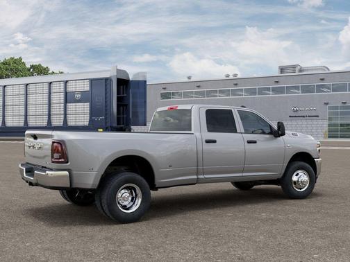 Silver Zynith 2026 RAM 3500 Tradesman Crew Cab 4x4 8' Box