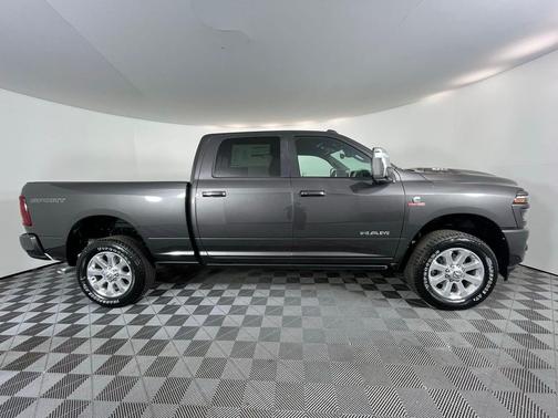 2026 RAM 2500 Laramie Crew Cab 4x4 6'4' Box