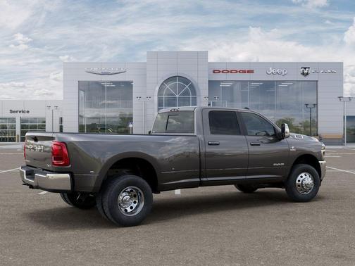 Granite Crystal Metallic Clearcoat 2026 RAM 3500 Laramie Crew Cab 4x4 8' Box