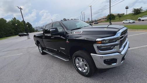 2025 RAM 2500 Big Horn Crew Cab 4x4 6'4' Box