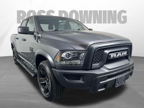 2023 RAM 1500 Classic Warlock Crew Cab 4x4 5'7' Box