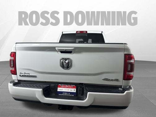 Bright White Clearcoat 2024 RAM 2500 Laramie Crew Cab 4x4 6'4' Box