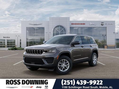 Baltic Gray Metallic Clearcoat 2026 Jeep Grand Cherokee Altitude