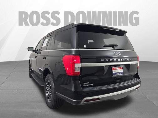 Black Metallic 2024 Ford Expedition XLT