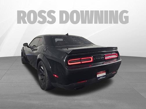 Pitch Black Clearcoat 2023 Dodge Challenger SRT Hellcat Jailbreak