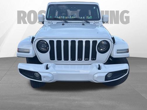 Bright White Clearcoat 2023 Jeep Wrangler 4-Door High Altitude 4x4