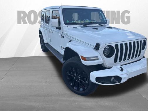 Bright White Clearcoat 2023 Jeep Wrangler 4-Door High Altitude 4x4