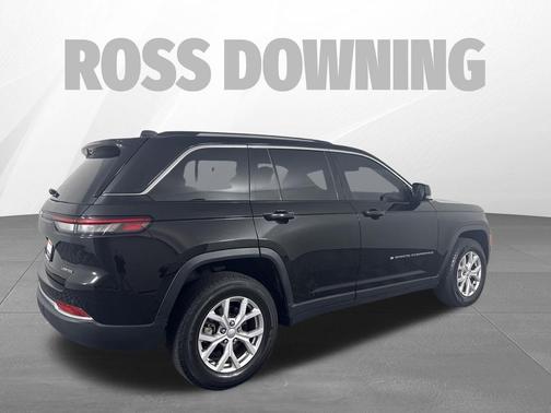 Diamond Black Crystal Pearlcoat 2022 Jeep Grand Cherokee Limited