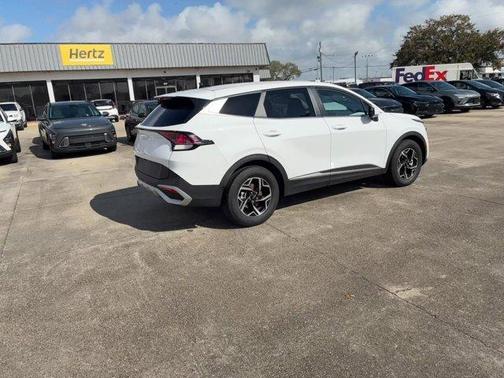 2025 Kia Sportage LX