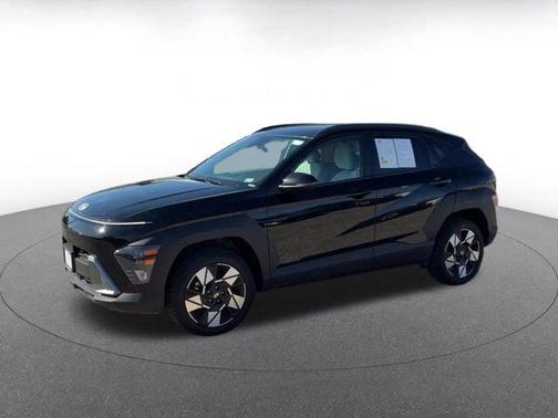 Abyss Black Pearl 2025 Hyundai KONA SEL