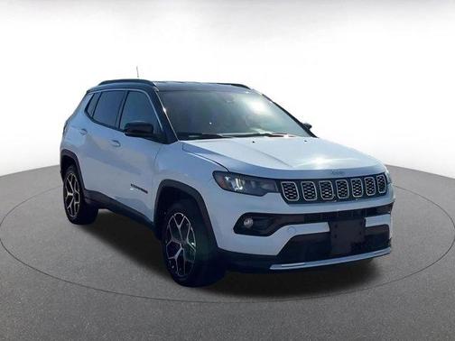 Bright White Clearcoat 2025 Jeep Compass Limited