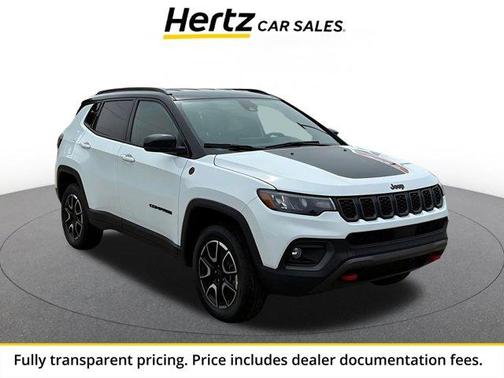 Bright White Clearcoat 2025 Jeep Compass Trailhawk