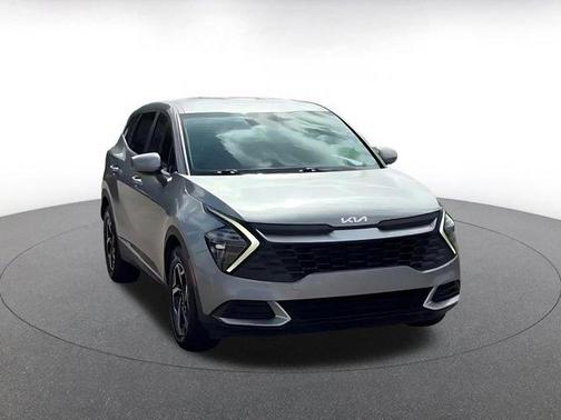 Steel Gray 2024 Kia Sportage LX