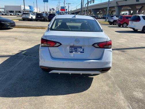 2025 Nissan Versa 1.6 SV