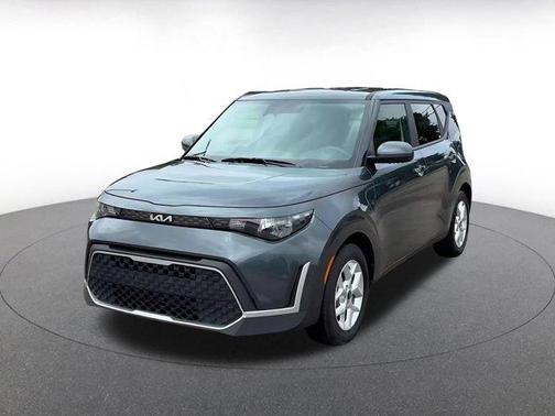 Gravity Gray 2025 Kia Soul LX