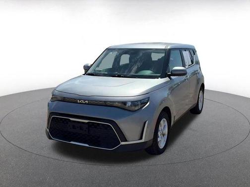 Steel Gray 2025 Kia Soul LX