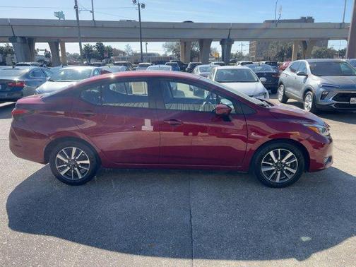 2025 Nissan Versa 1.6 SV