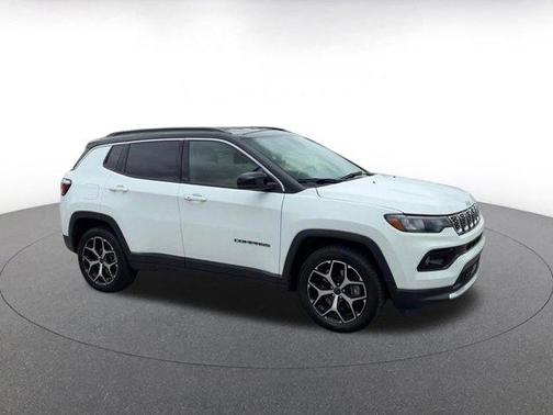 Bright White Clearcoat 2025 Jeep Compass Limited