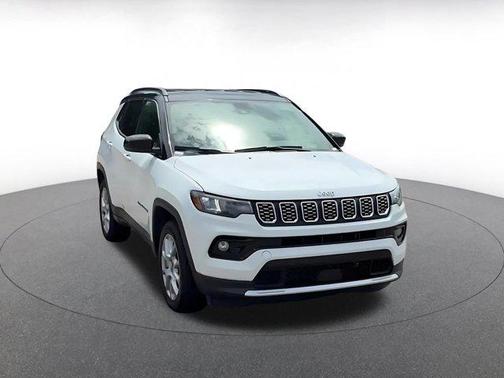 Bright White Clearcoat 2025 Jeep Compass Limited