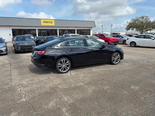 2024 Chevrolet Malibu 2LT