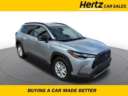 2025 Toyota Corolla Cross LE