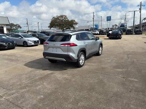 2025 Toyota Corolla Cross LE