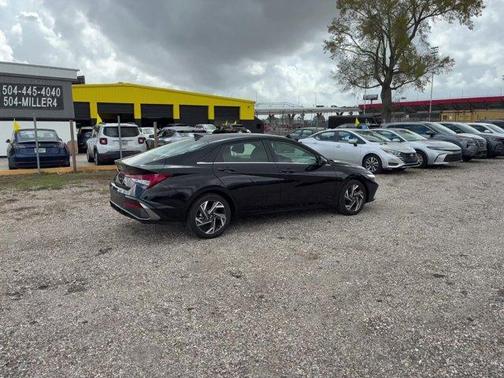 2025 Hyundai ELANTRA SEL Convenience