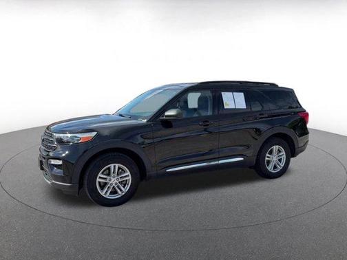 Black 2024 Ford Explorer XLT