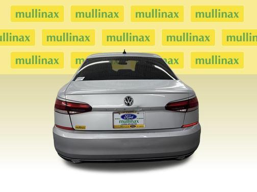2020 Volkswagen Passat 2.0T SE