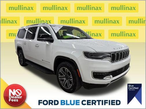 Bright White Clearcoat 2024 Jeep Wagoneer SERIES II