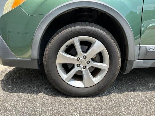 2014 Subaru Outback 2.5i Limited