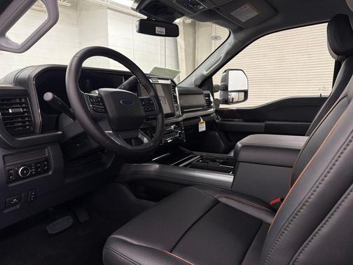 2026 Ford F-350 Lariat Super Duty