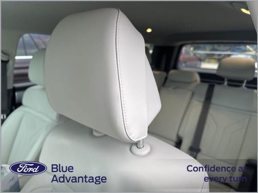 2025 Hyundai SANTA FE HEV SEL