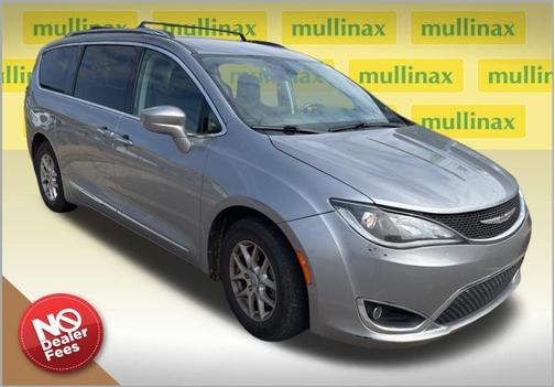2020 Chrysler Pacifica Touring-L