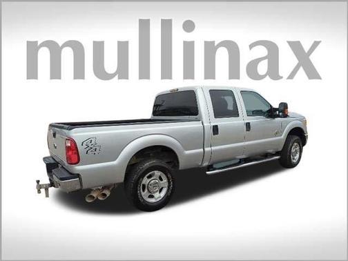 Photo 2 of 13 of 2016 Ford F-250 XLT