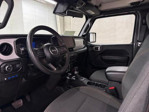Granite Crystal Clearcoat Metallic 2024 Jeep Wrangler SPORT