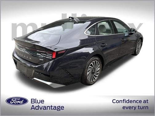 2024 Hyundai SONATA Hybrid SEL