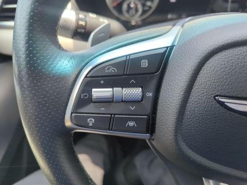 2024 Genesis G70 2.5T